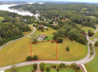 130 Conkinnon Dr, Lenoir City, TN 37772