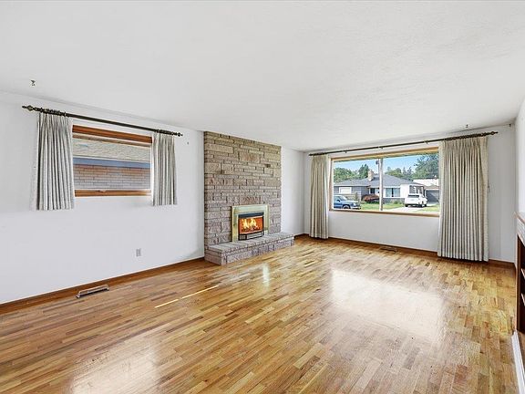 4th image of 530 E Rockwell Ave