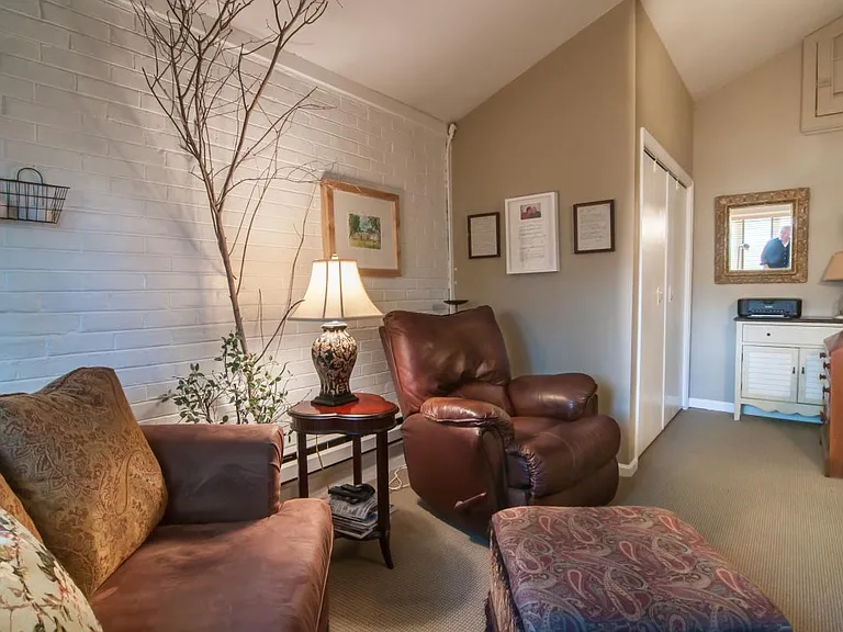 Office/TV. Laundry is located in closet