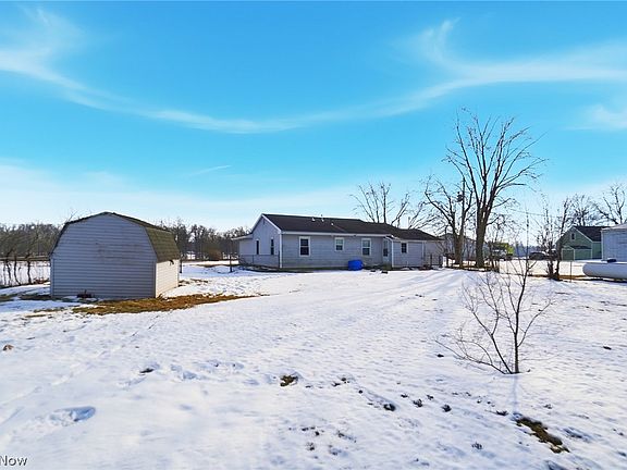 2nd image of 8240 Spencerville Rd