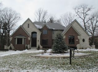 145 Dourdan, Bloomfield Hills, MI 48304