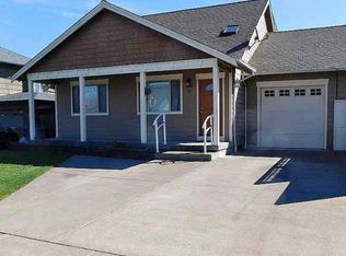 331 S 13th St, Philomath, OR 97370