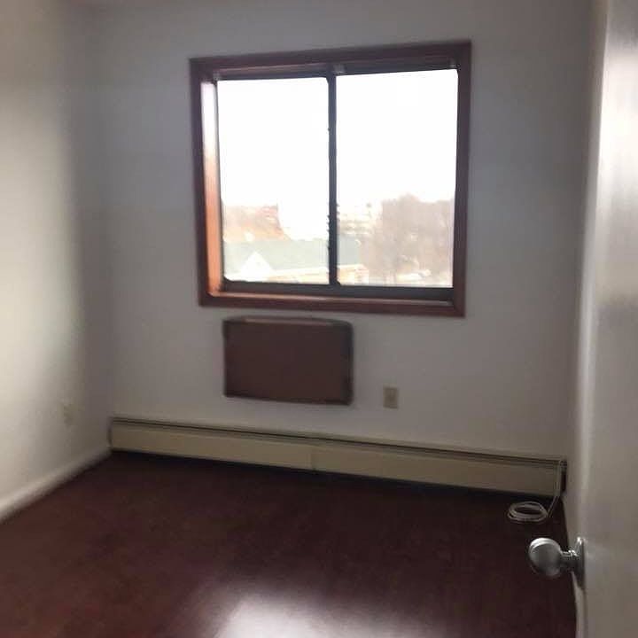 1st image of 8540 168th St #3
