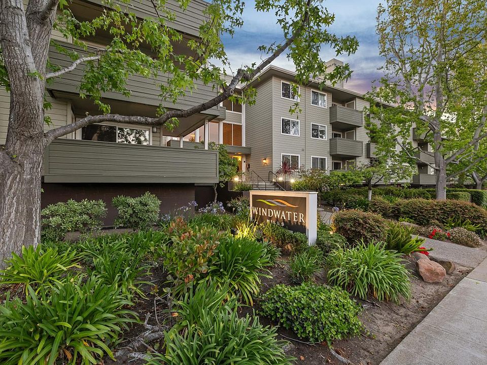 1st image of 300 Murchison Dr APT 312