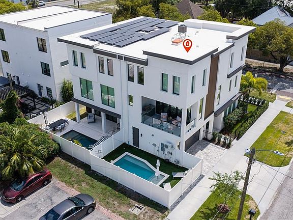 2nd image of 2502 N HIGHLAND AVENUE #1