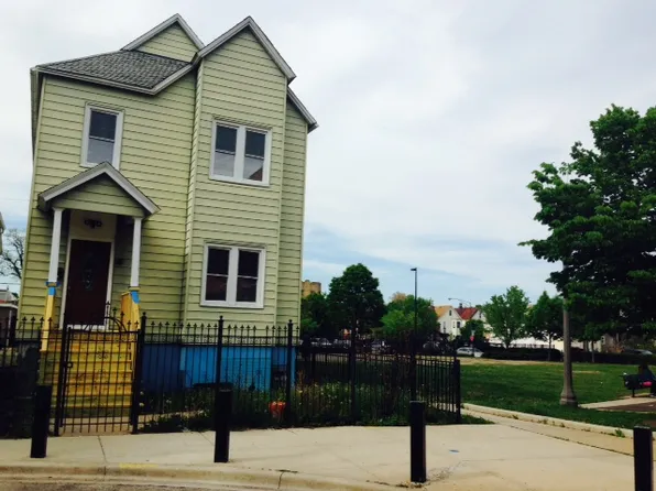 3614 W McLean Ave #2, Chicago, IL 60647