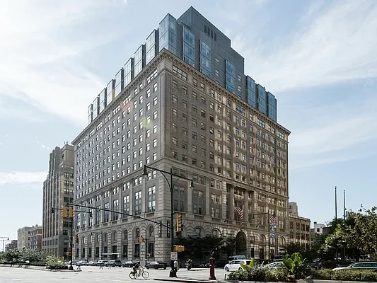 Rented by Avenues Real Estate | media 12