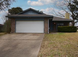 2608 Cheyenne Dr, Brenham, TX 77833