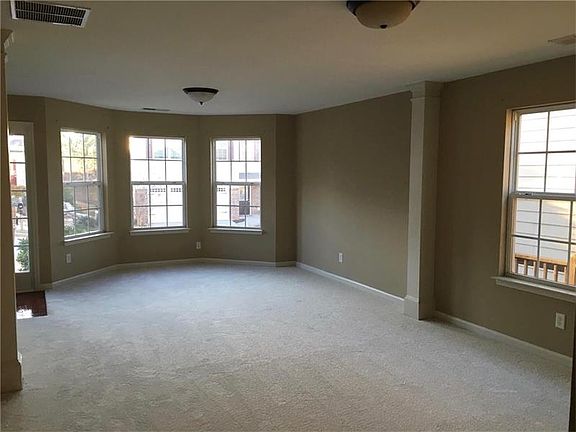 3rd image of 115 Village Pkwy