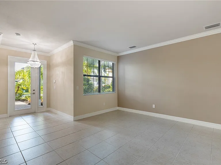 10026 Windy Pointe Ct — Photo 2