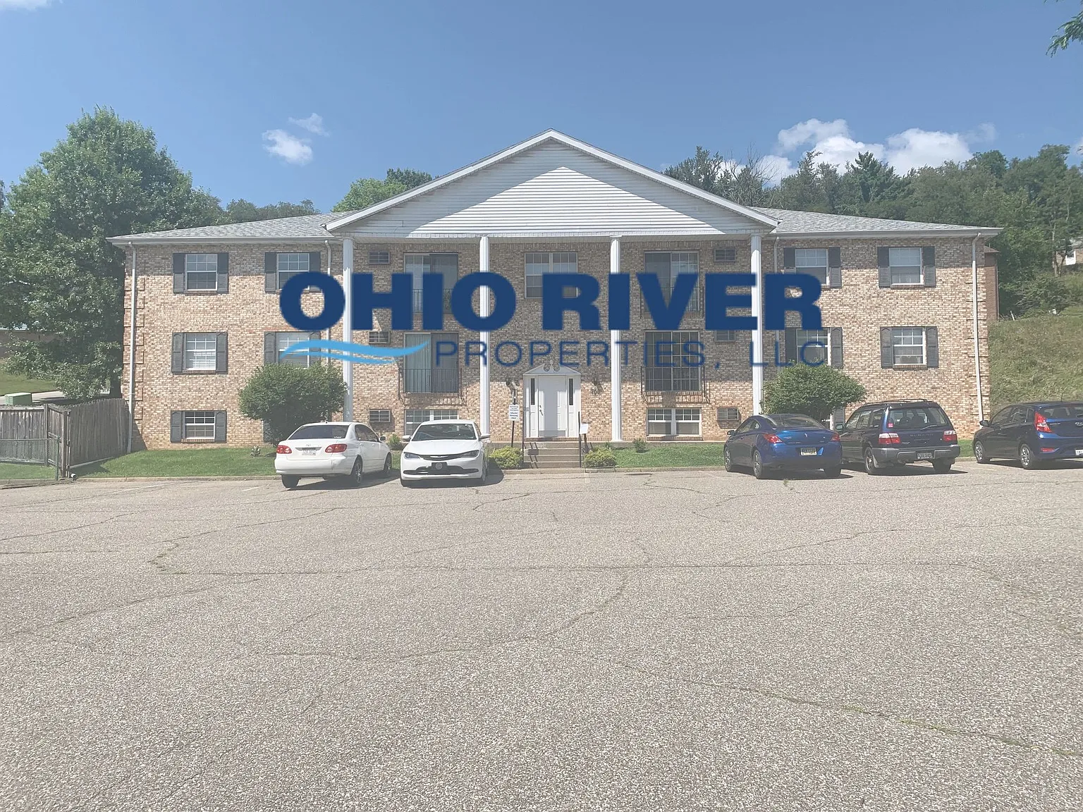 2 bed, 1.5 bath, $775 — Photo 1