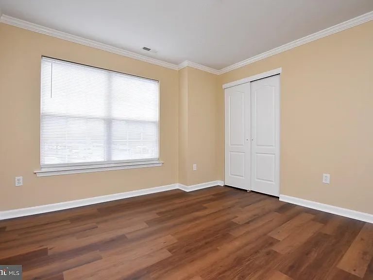 342 Nicholas Dr — Photo 13