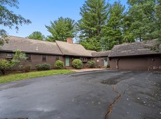 27 Beaman Rd, Sterling, MA 01564