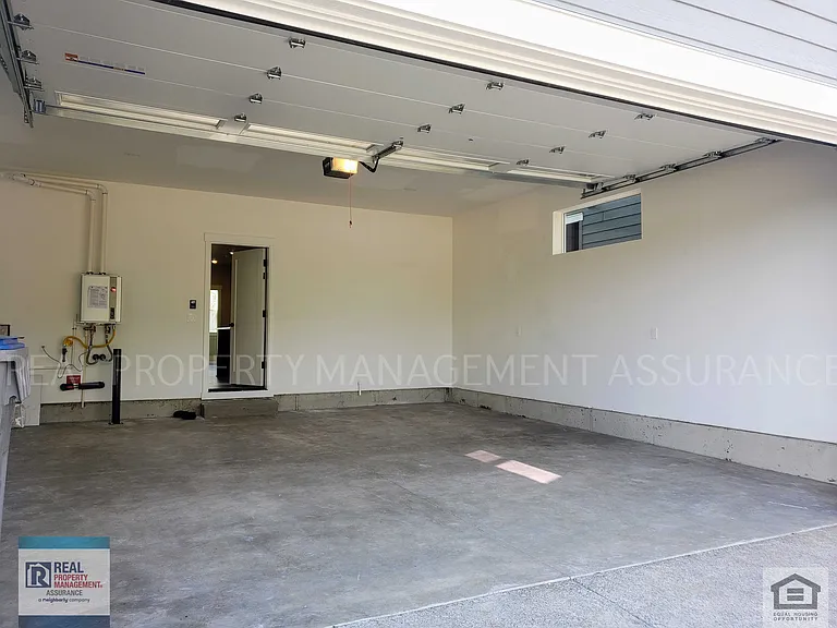 7365 SE Benedict St — Photo 38