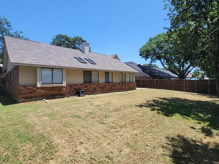 3217 Cliffview Dr — Photo 21