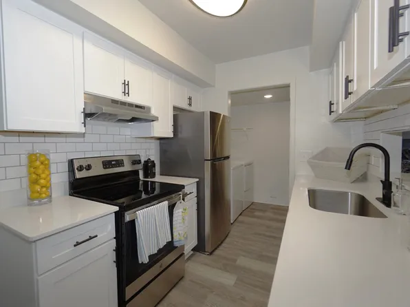 The Edge at Oakland, 2770 Pine Knoll Dr #3e4bc8560, Auburn Hills, MI 48326