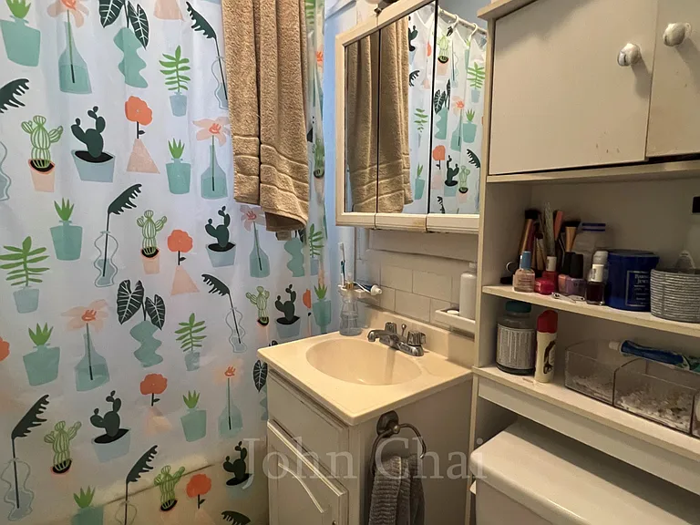 4 Vinal St #6 — Photo 21