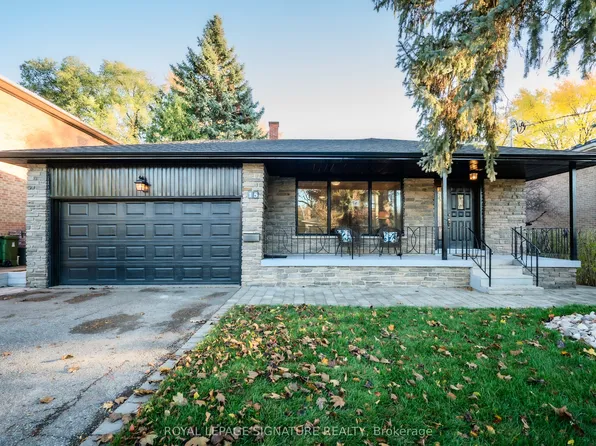 15 Prattley Dr, Toronto, ON M2J 2K1