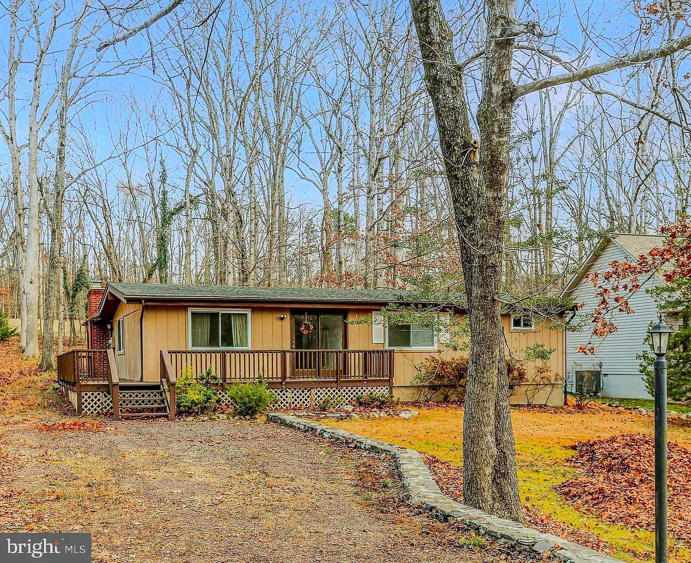 3808 Lakeview Pkwy photo 1
