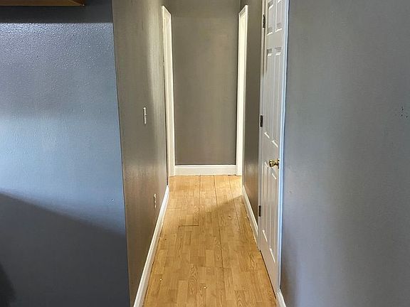 4th image of 507 E Hickory St #5