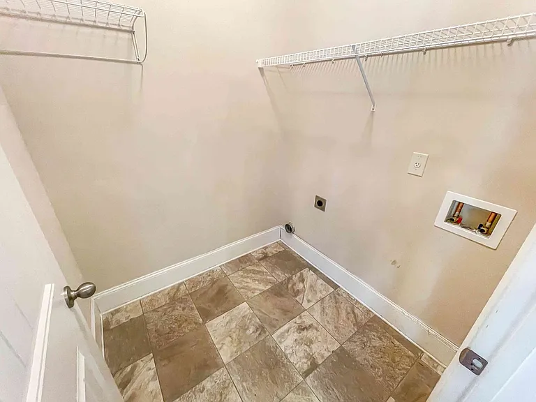 5840 Zelkova Dr — Photo 24