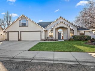 2291 W Los Flores Dr, Meridian, ID 83646