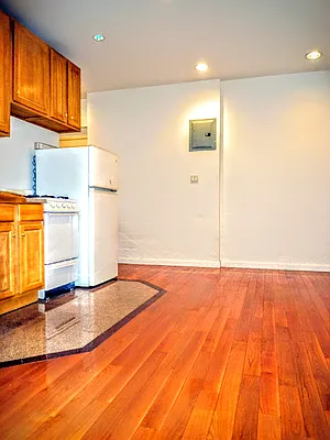 Rented by Union Square Property Management | media 3