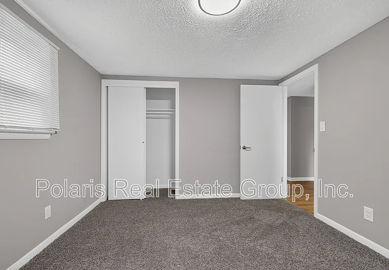 4419 Charles Dr — Photo 19