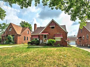 6423 Stanbury Rd, Parma, OH 44129