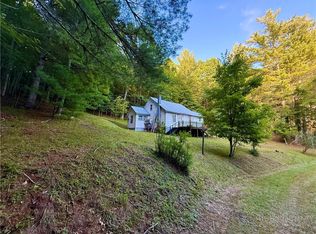 1025 Lue Jones Road, Warrensville, NC 28693