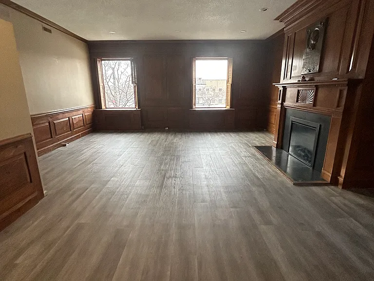 12 2nd St NE #6 — Photo 11