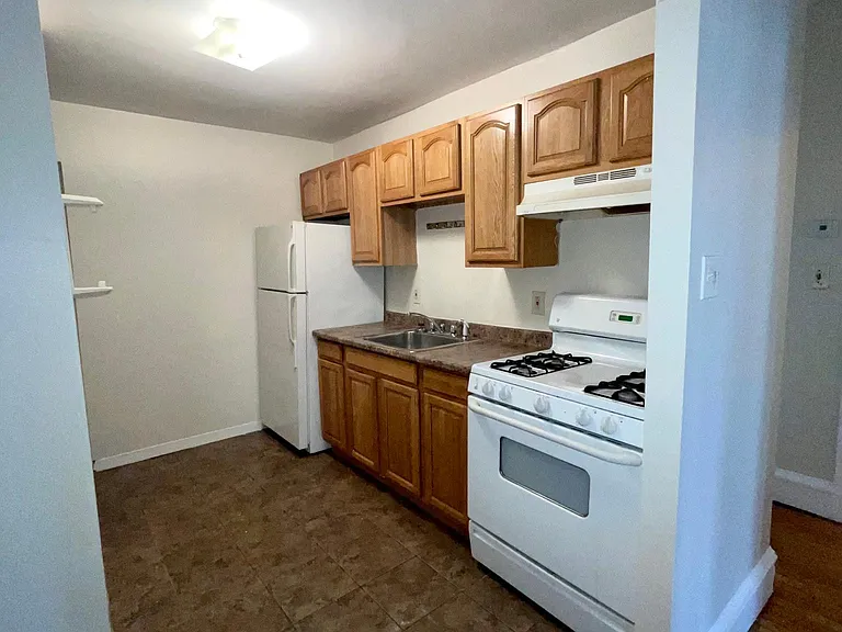 366 Centre St #3 — Photo 1