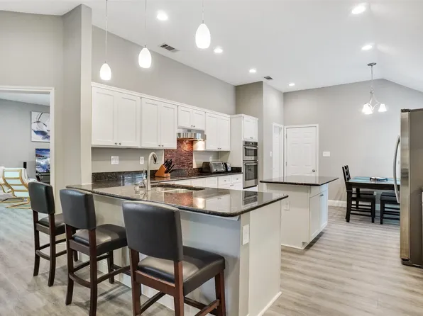 430 Spanish Moss Ct, Coppell, TX 75019