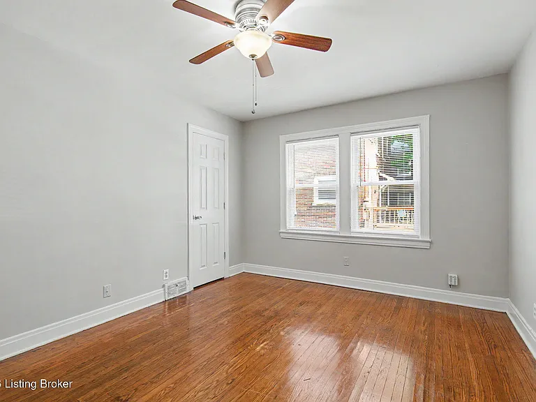 4411 Southern Pkwy #1 — Photo 15