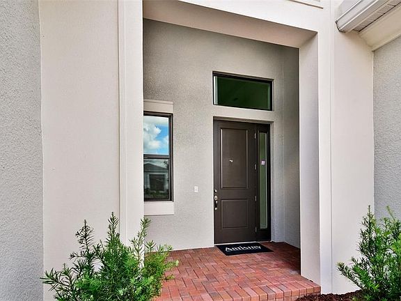 4th image of 4529 Mondrian Ct