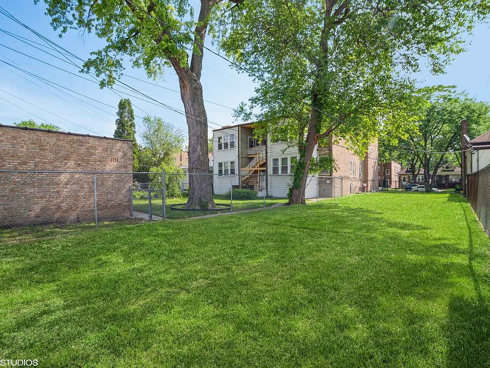 1st image of 7720 S Calumet Ave