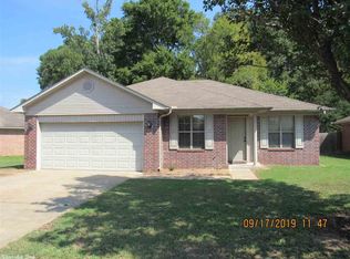 1320 Pyramid Dr, Conway, AR 72034