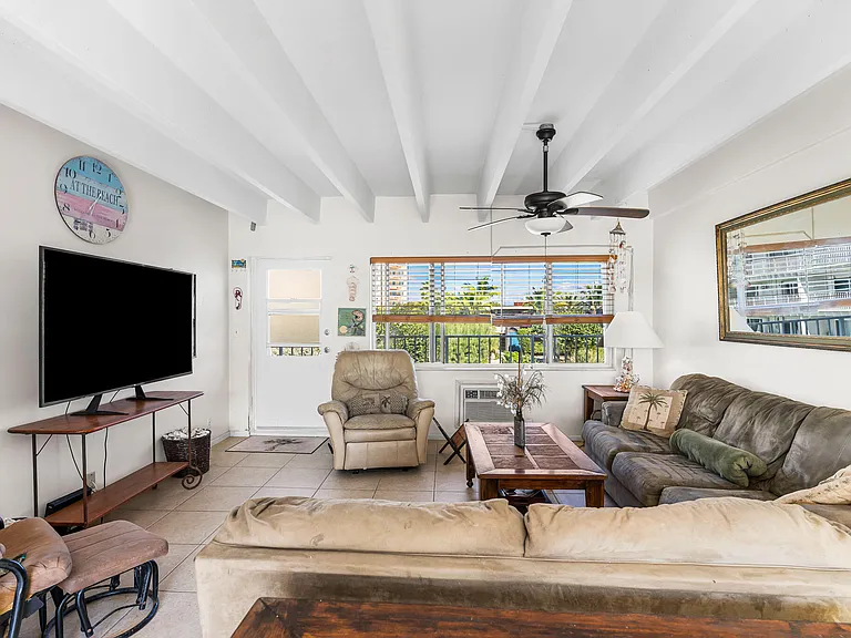 3500 S Ocean Blvd — Photo 8