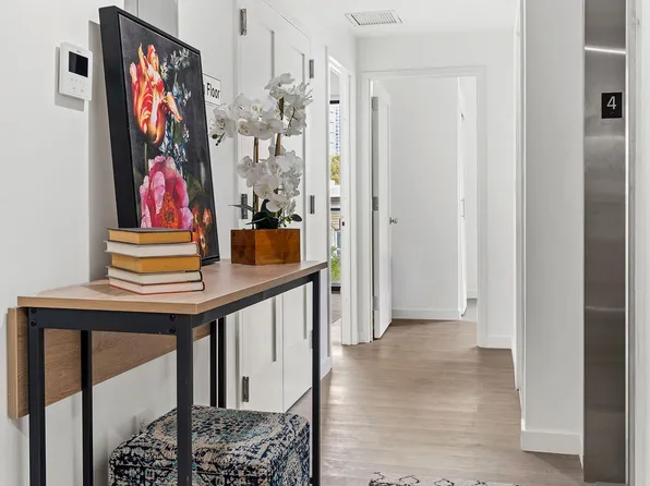 5-18 51st Avenue image 14 of 23