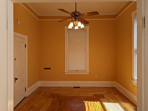 4th image of 1515 De La Vina St #1515
