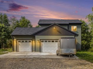 875 W Hobbs Rd, Delton, MI 49046