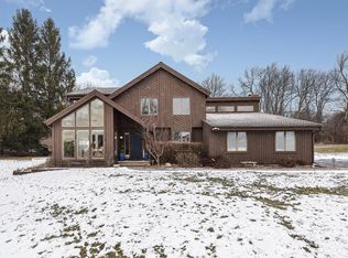 5927 Fox Hollow Ct, Ann Arbor, MI 48105