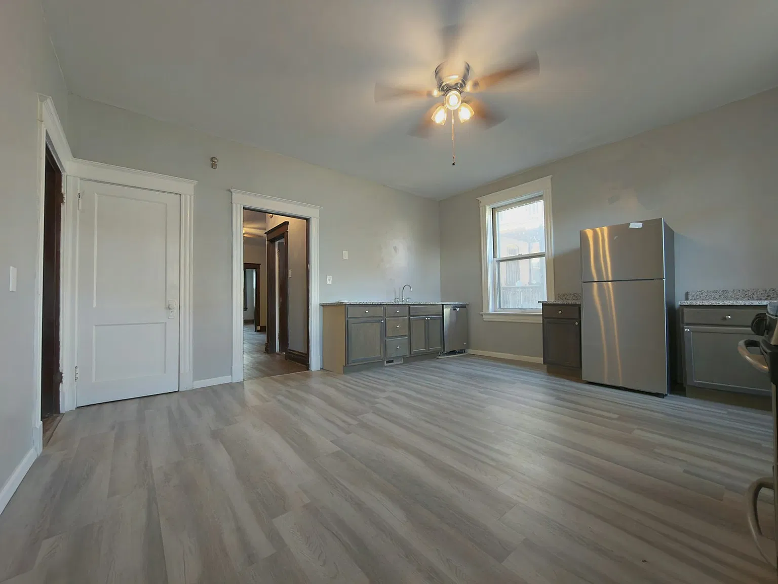 3330 Virginia Avenue, Unit 1F — Photo 4