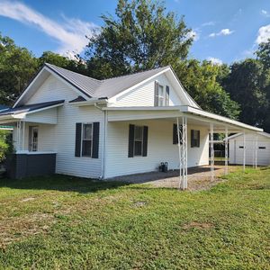 215 Depot St, Lawrenceburg, TN, 38464