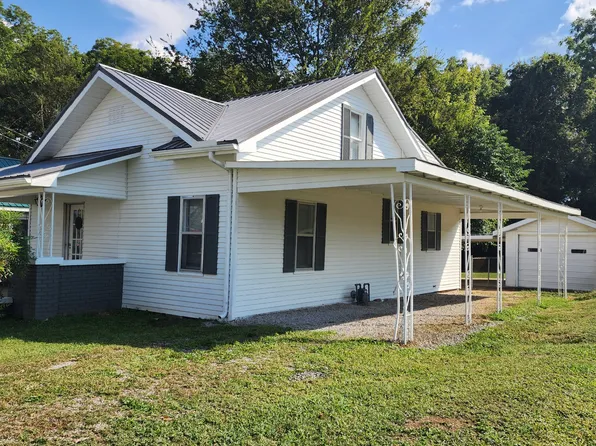 215 Depot St, Lawrenceburg, TN 38464