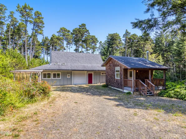 10133 NW Line St, Seal Rock, OR 97376