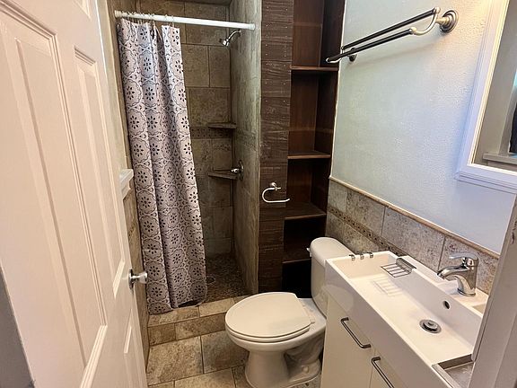 2nd image of 6201 Maurie Dr