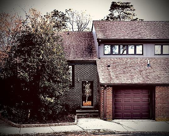 2nd image of 304 Cutty Ct Unit 4A