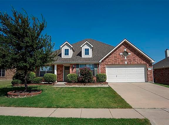 3rd image of 2728 Sunbeam Dr