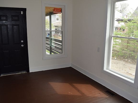 5th image of 1434 Lee St